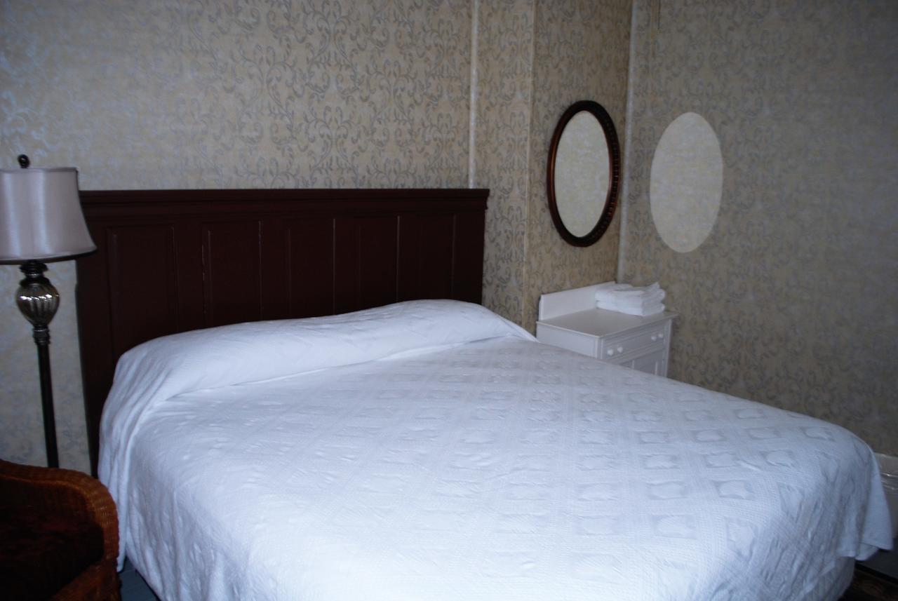 The Historic Park Hotel 풋인베이 외부 사진