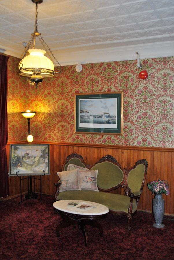 The Historic Park Hotel 풋인베이 외부 사진