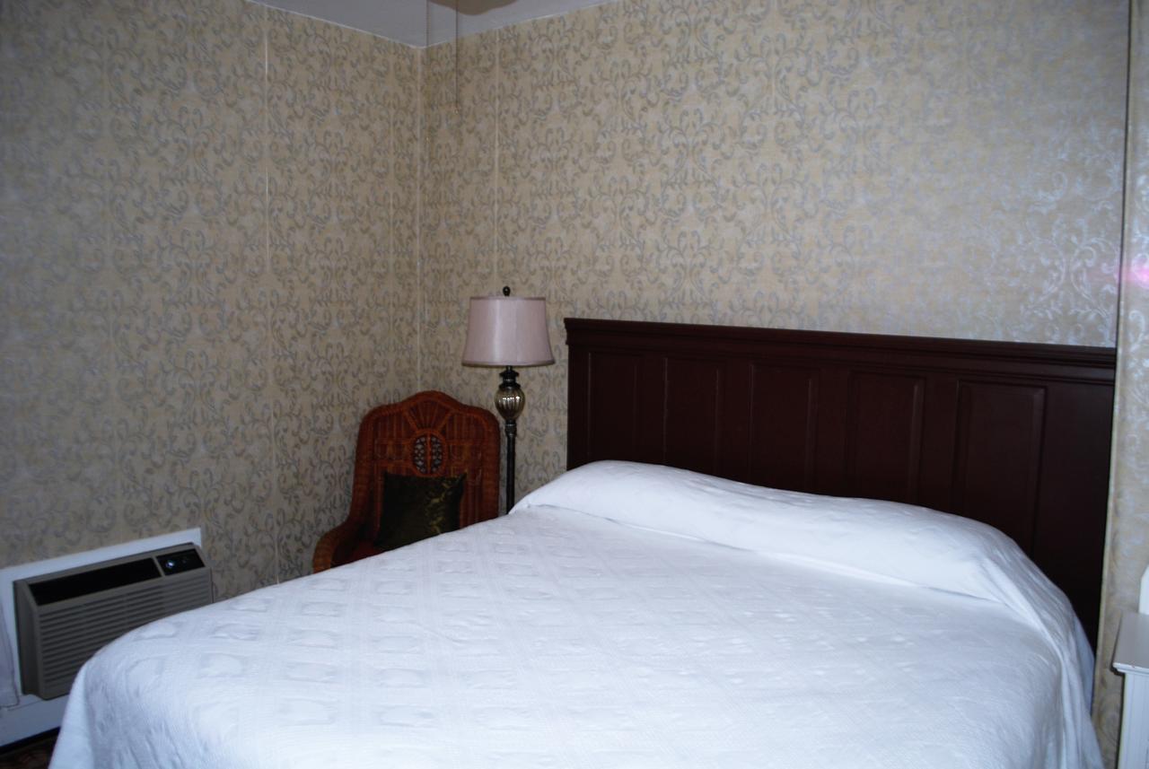 The Historic Park Hotel 풋인베이 외부 사진